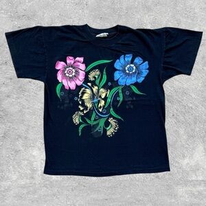 Vtg 90s Horizontal Shadow Stripe Floral Tee Grandmacore Boxy 20.5” x 24.5”